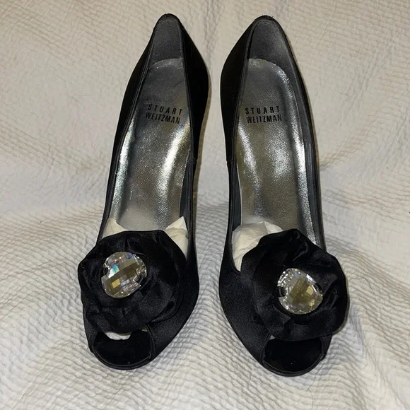 NEW Stuart Weitzman Black Satin & Swarovski Chrome-Heeled Peep-Toe Pumps Sz 6.5 - Picture 6 of 15